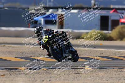 media/Dec-17-2023-CVMA (Sun) [[bf0c04832d]]/Race 2 Amateur Supersport Open/